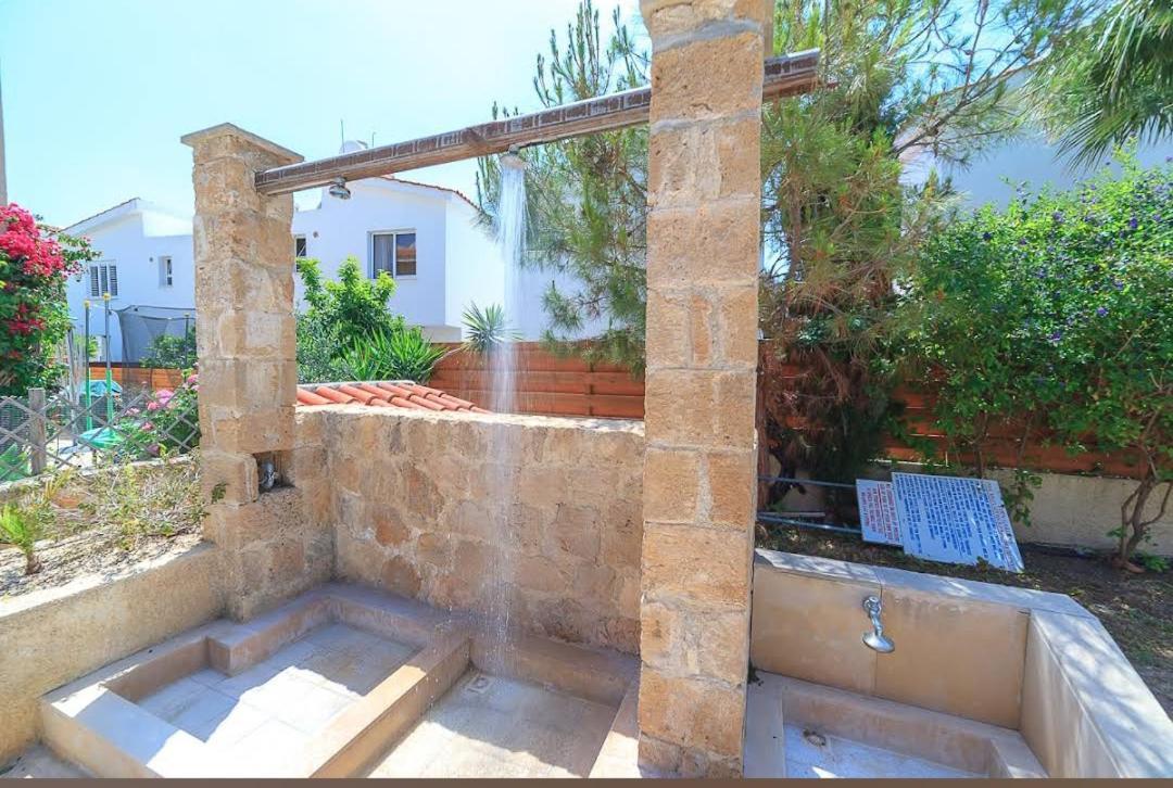 Eden Gardens Villa Paphos Exterior foto
