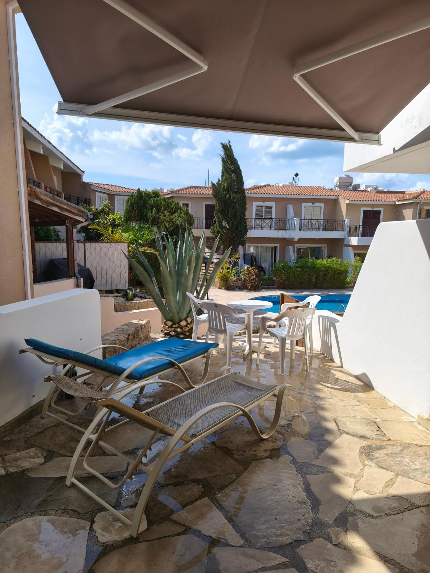 Eden Gardens Villa Paphos Exterior foto