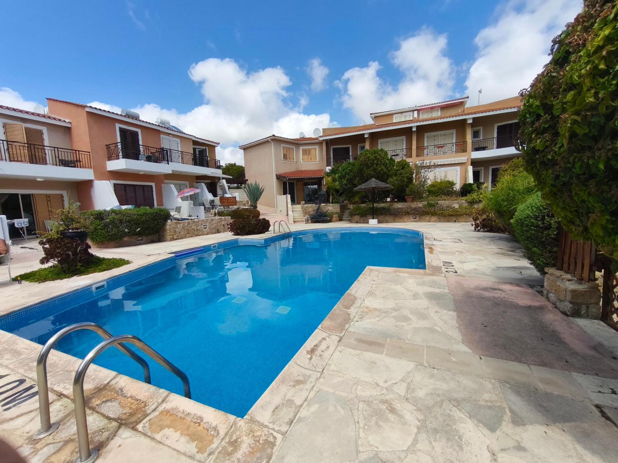 Eden Gardens Villa Paphos Exterior foto